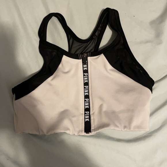 Xtra small/small Bras - Picture 5 of 6